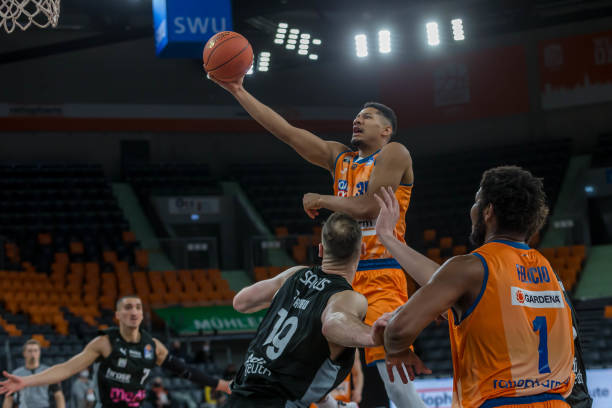 年龄最大的 年龄最大的