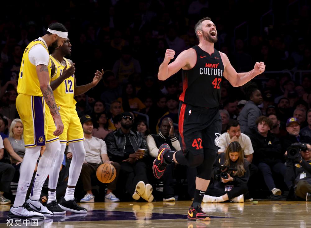 那不勒斯目 那不勒斯目