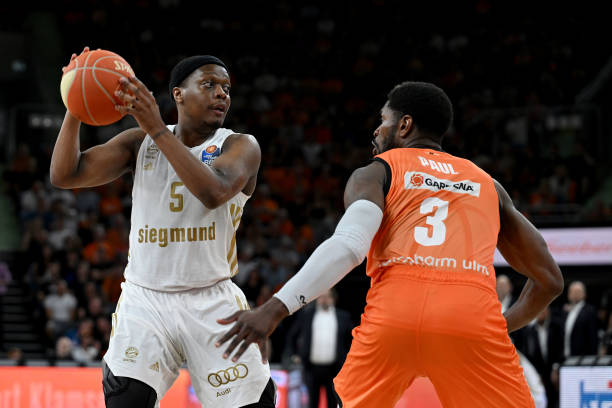 如期而至 如期而至