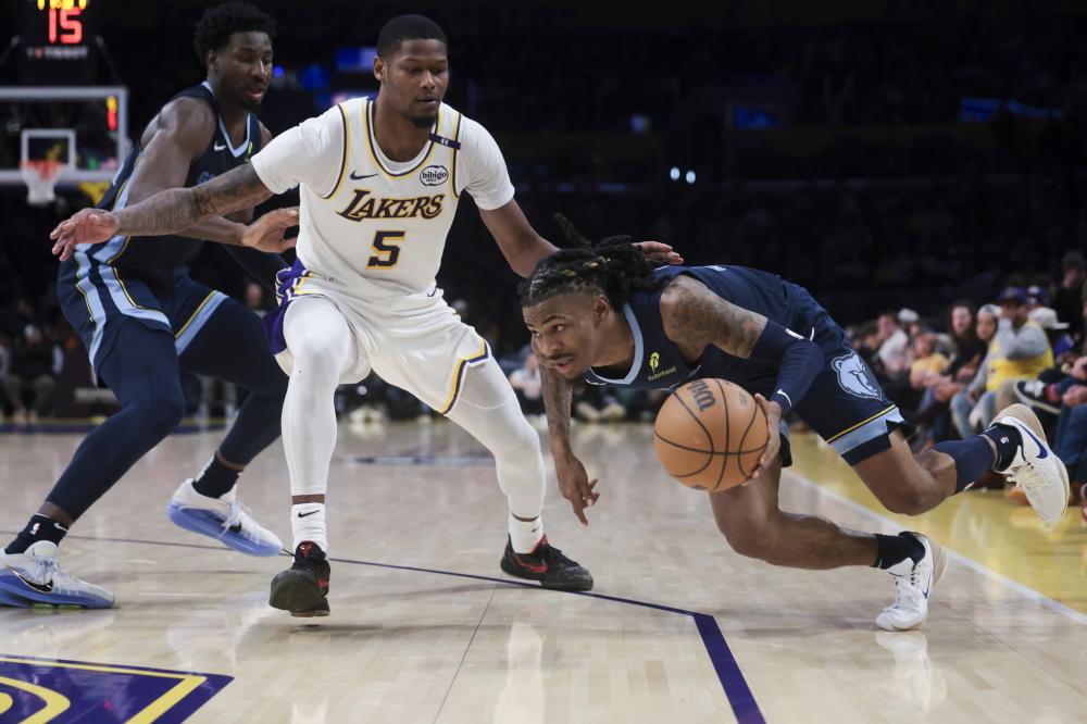 了阵容引援 了阵容引援